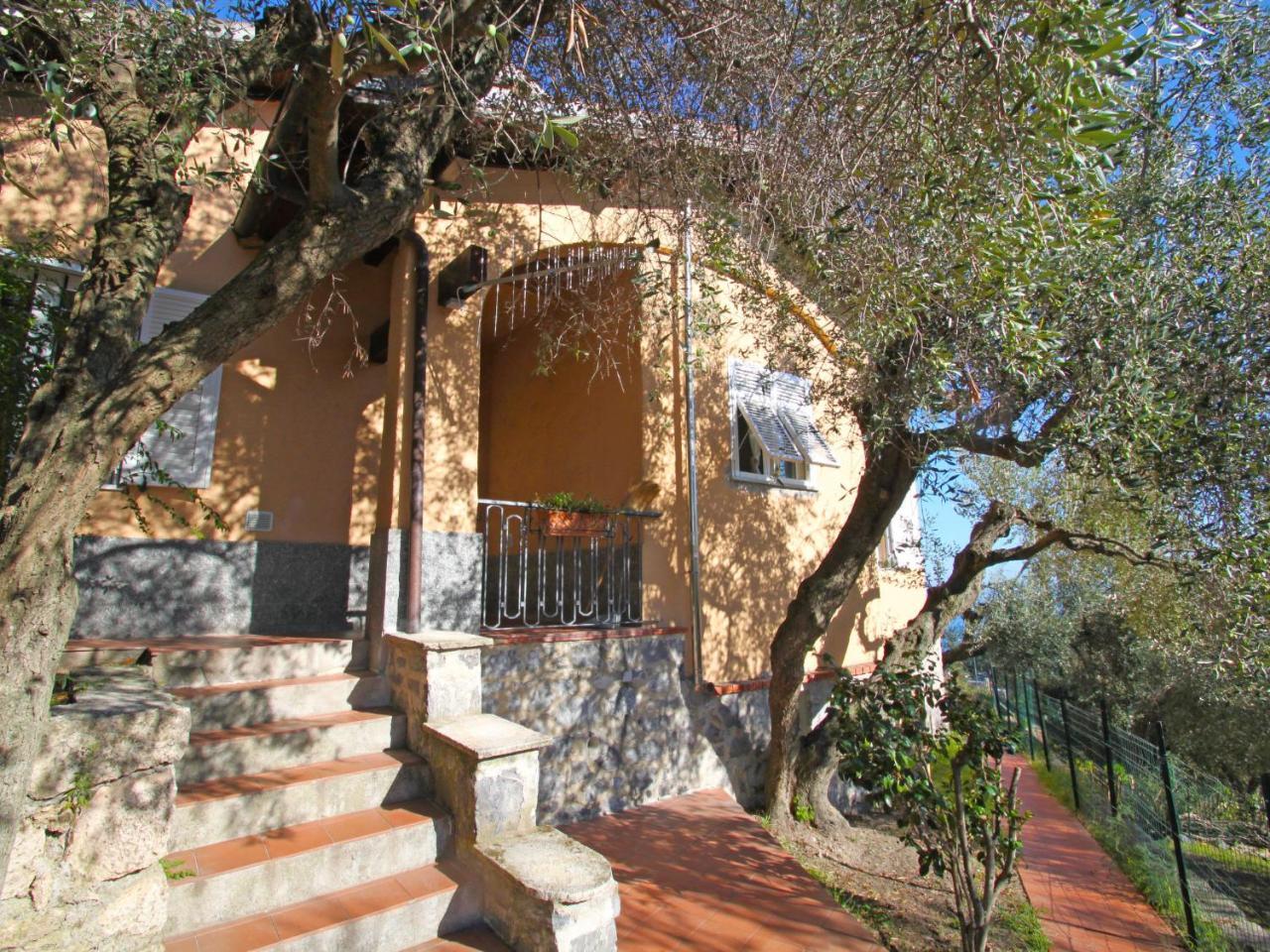 פינאלה ליגורה Holiday Home Villa Sara By Interhome מראה חיצוני תמונה